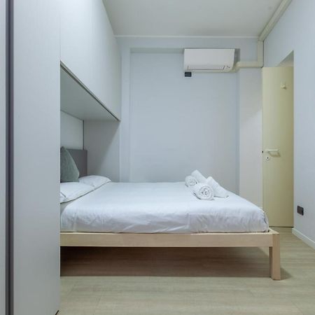 Darsena Navigli Apt - 800 M Far From P.Ta Genova M2 Apartman Milánó Kültér fotó