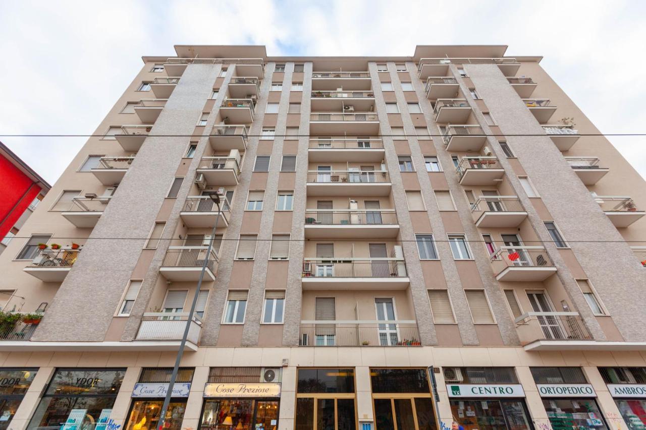 Darsena Navigli Apt - 800 M Far From P.Ta Genova M2 Apartman Milánó Kültér fotó